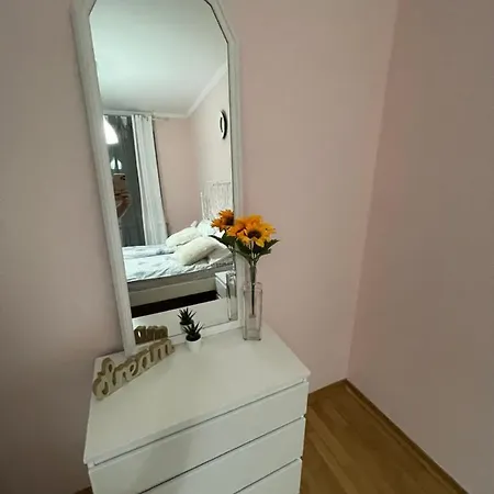 Διαμέρισμα Sunflower021 *